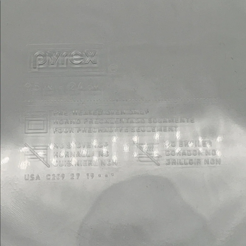 Pyrex # 209 Clear Glass Deep Dish 9.5